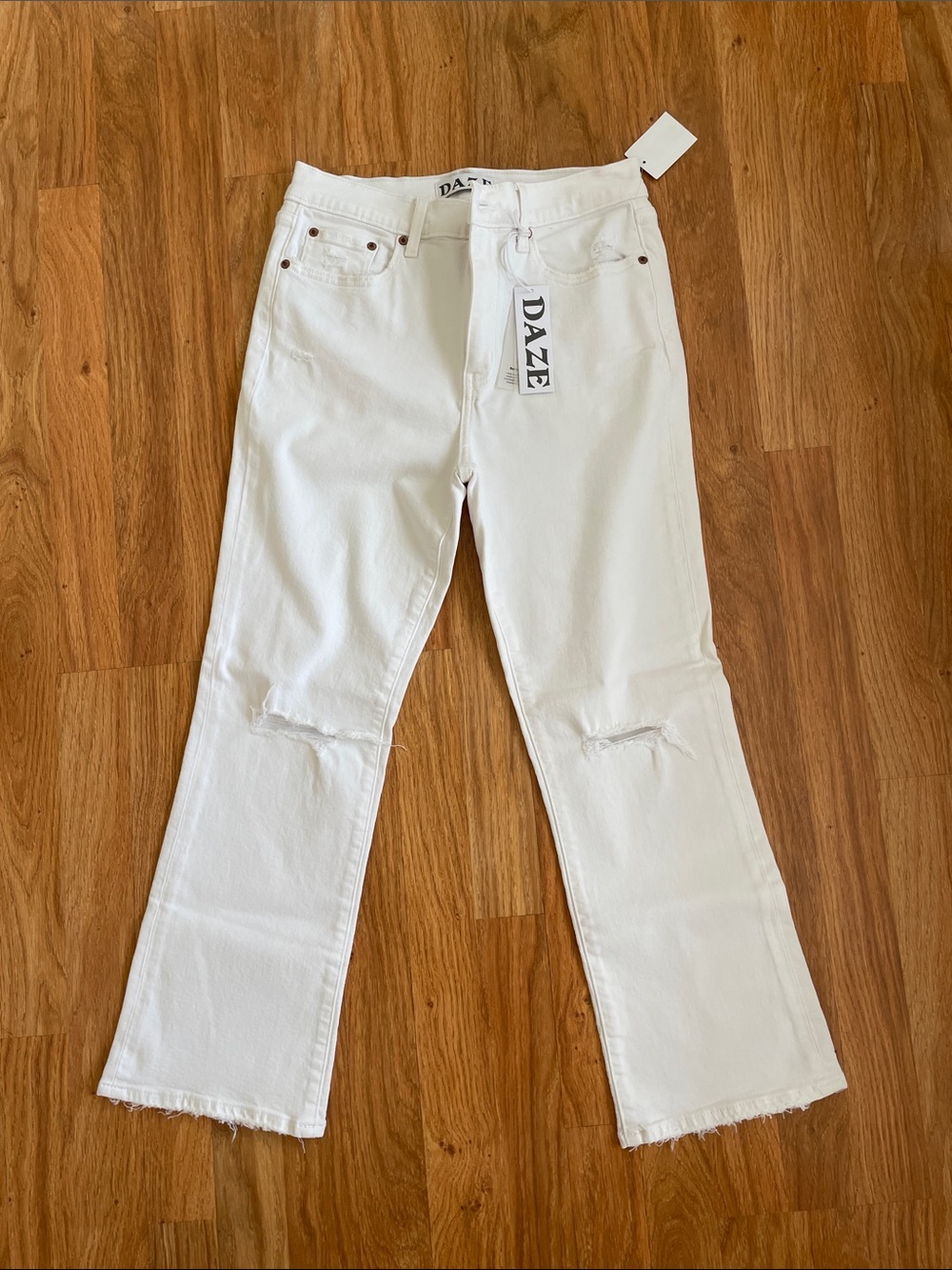 Dazed Denim Women's White Straight-Leg Jeans